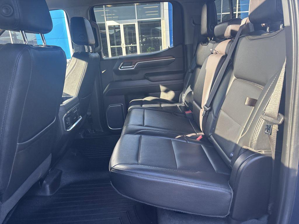 used 2023 GMC Sierra 1500 car, priced at $52,895