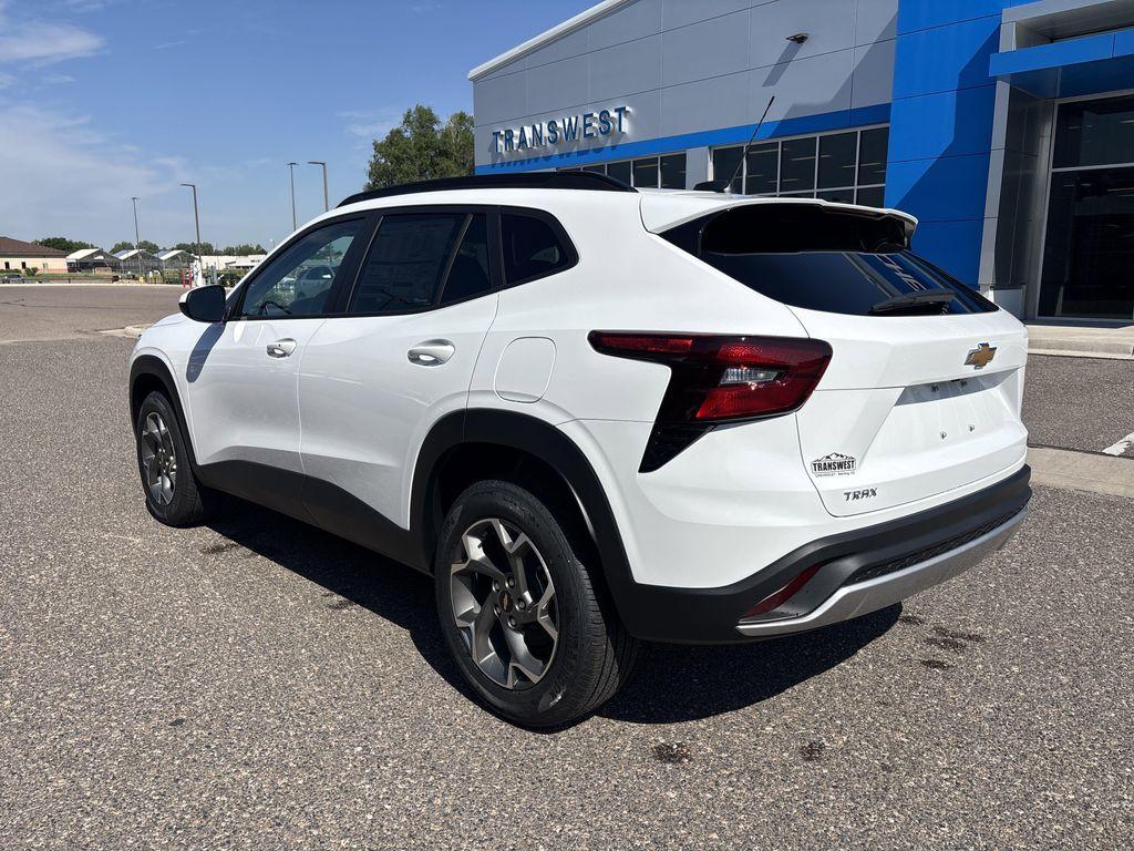new 2025 Chevrolet Trax car, priced at $24,955