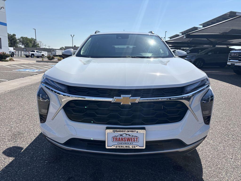 new 2025 Chevrolet Trax car, priced at $24,955
