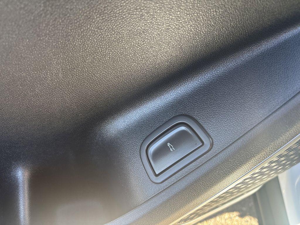 used 2025 Buick Enclave car, priced at $41,795