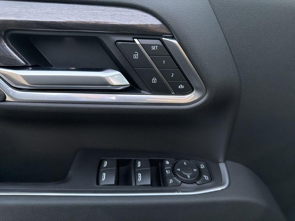 new 2026 Chevrolet Silverado 2500 car, priced at $71,940