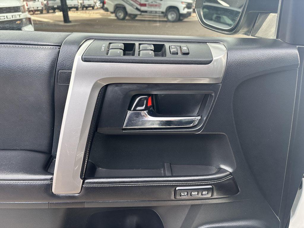 used 2015 Toyota 4Runner car, priced at $24,795