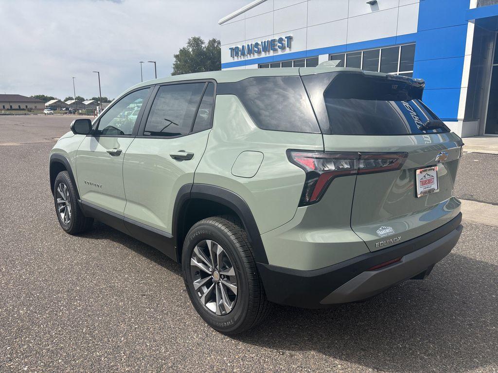 new 2026 Chevrolet Equinox car, priced at $33,490