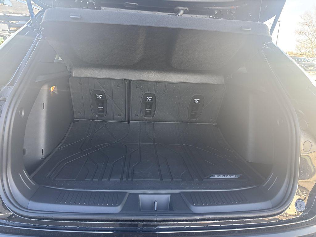 new 2026 Chevrolet Trax car, priced at $28,780