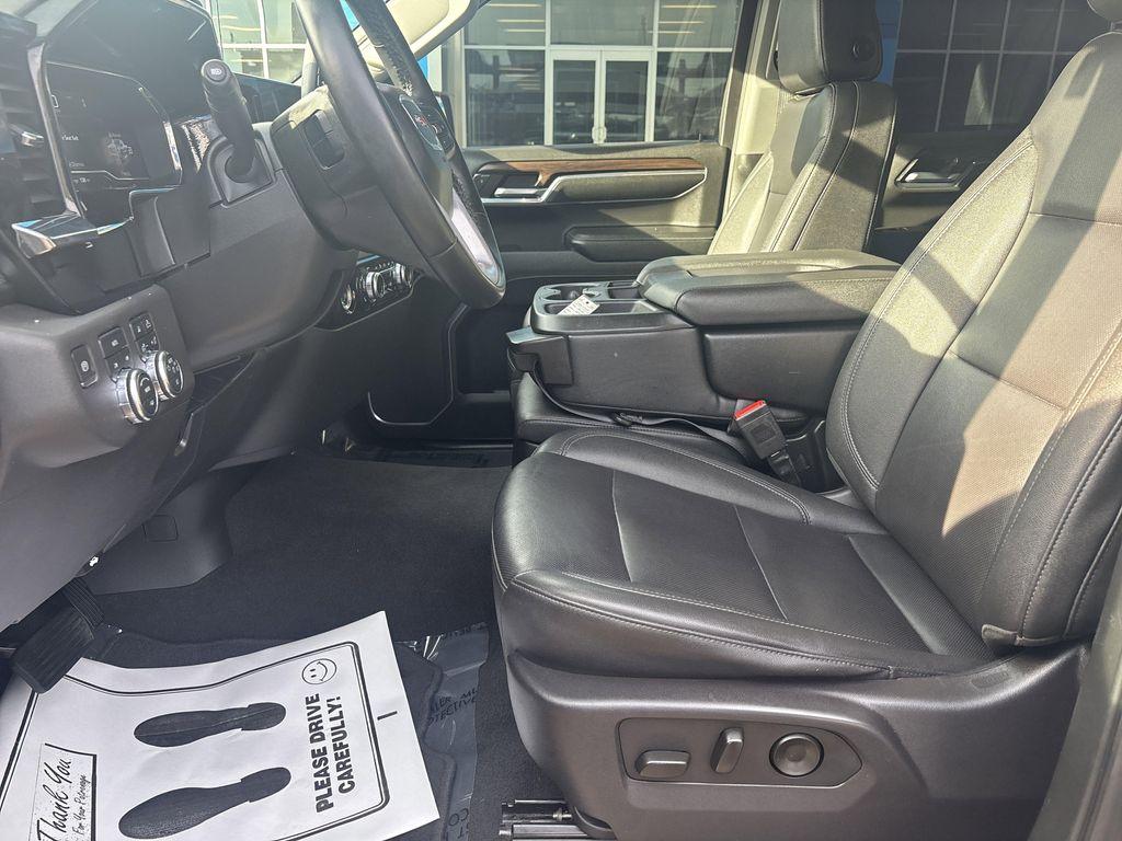 used 2024 GMC Sierra 1500 car, priced at $47,595