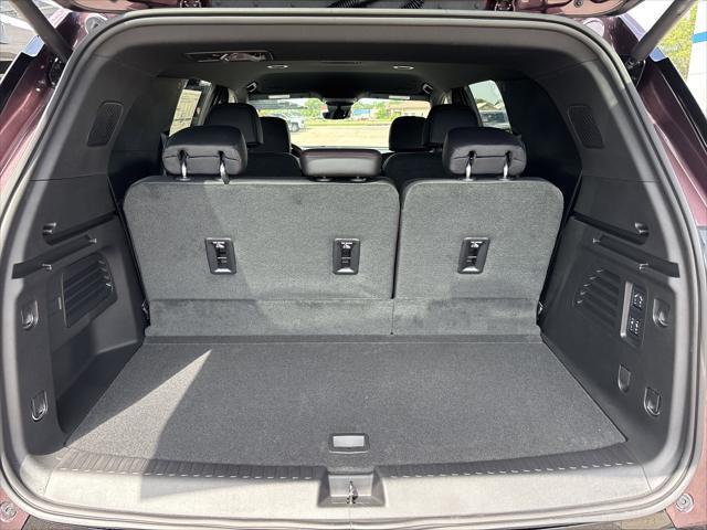 new 2025 Chevrolet Traverse car, priced at $58,560