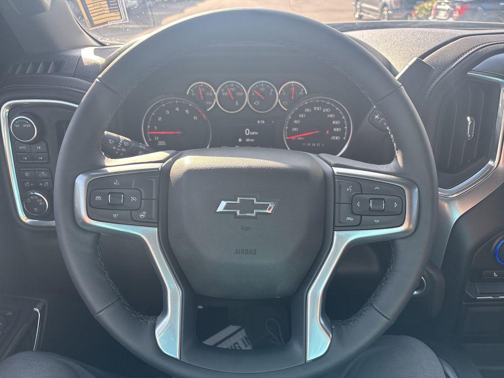 used 2022 Chevrolet Silverado 1500 car, priced at $41,995