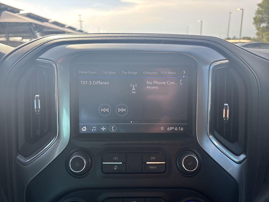 used 2022 Chevrolet Silverado 1500 car, priced at $41,995