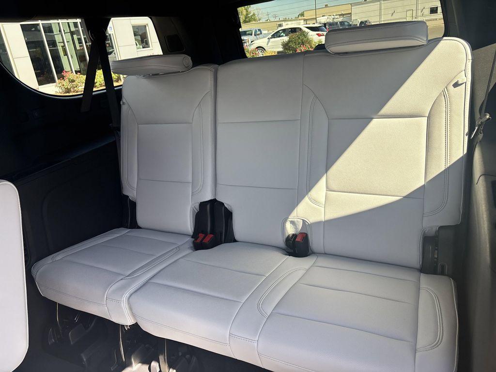 new 2025 Chevrolet Suburban car, priced at $85,375