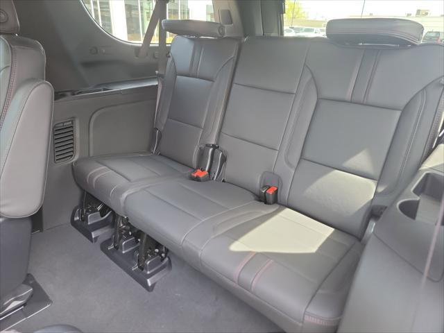 new 2025 Chevrolet Suburban car, priced at $78,020
