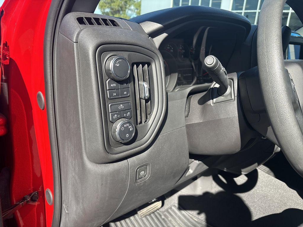 used 2024 Chevrolet Silverado 1500 car, priced at $46,595