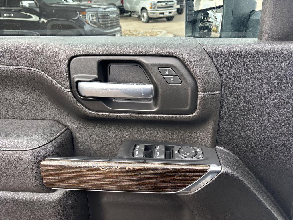 used 2022 GMC Sierra 2500 car, priced at $44,995