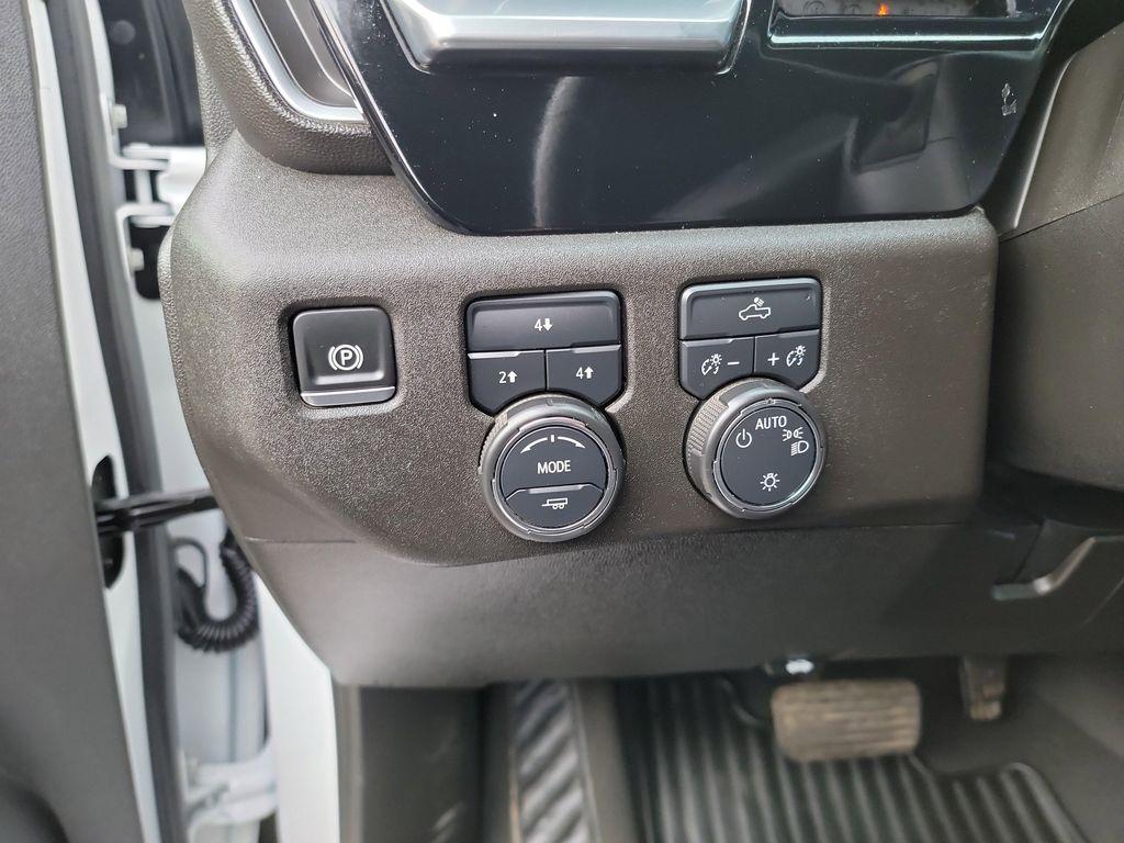 used 2024 Chevrolet Silverado 2500 car, priced at $53,595