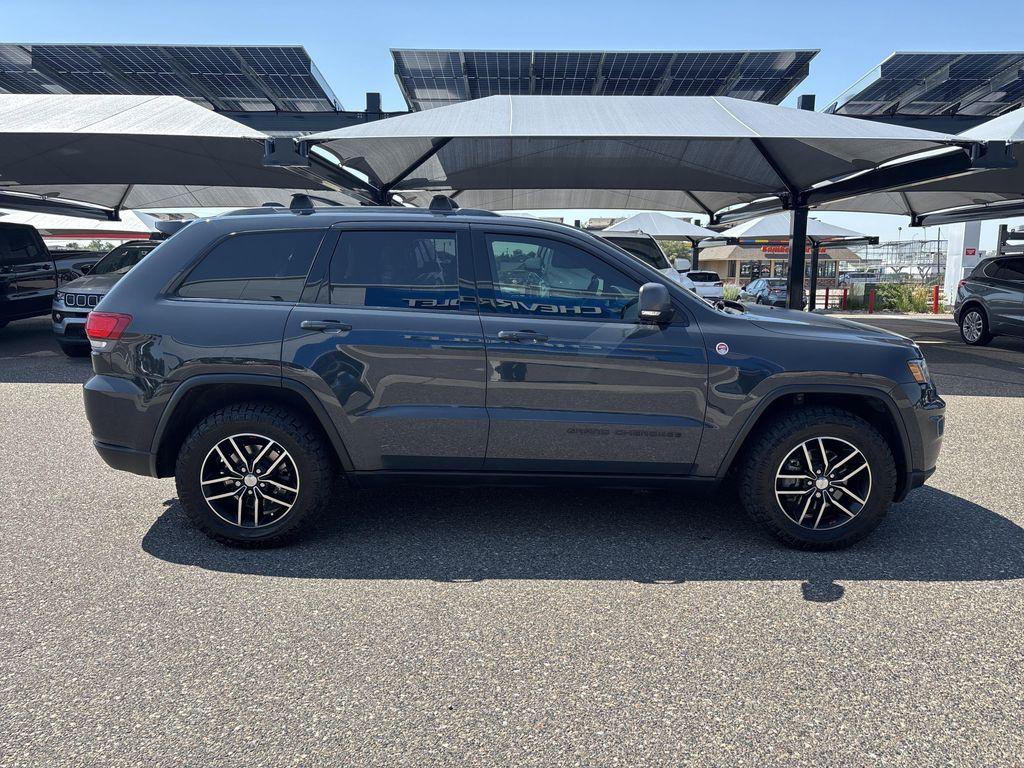 used 2017 Jeep Grand Cherokee car, priced at $17,995