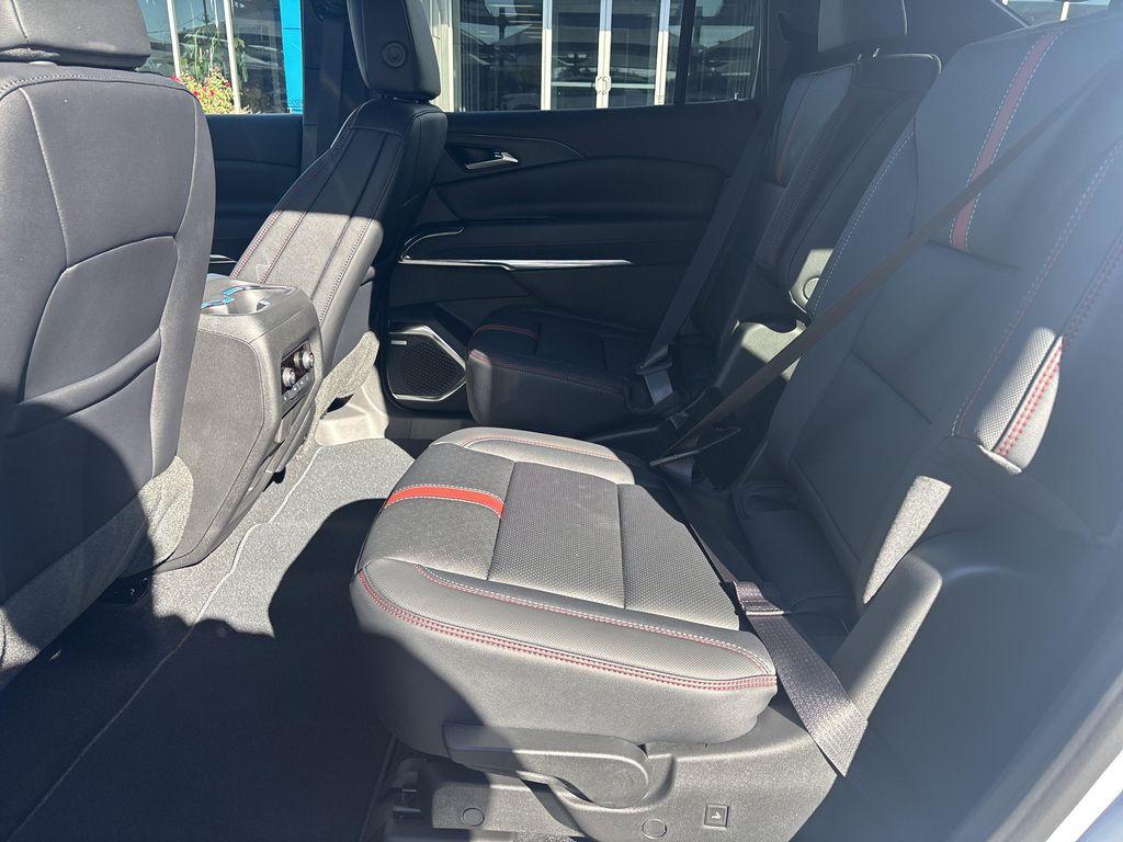 new 2026 Chevrolet Traverse car, priced at $60,290