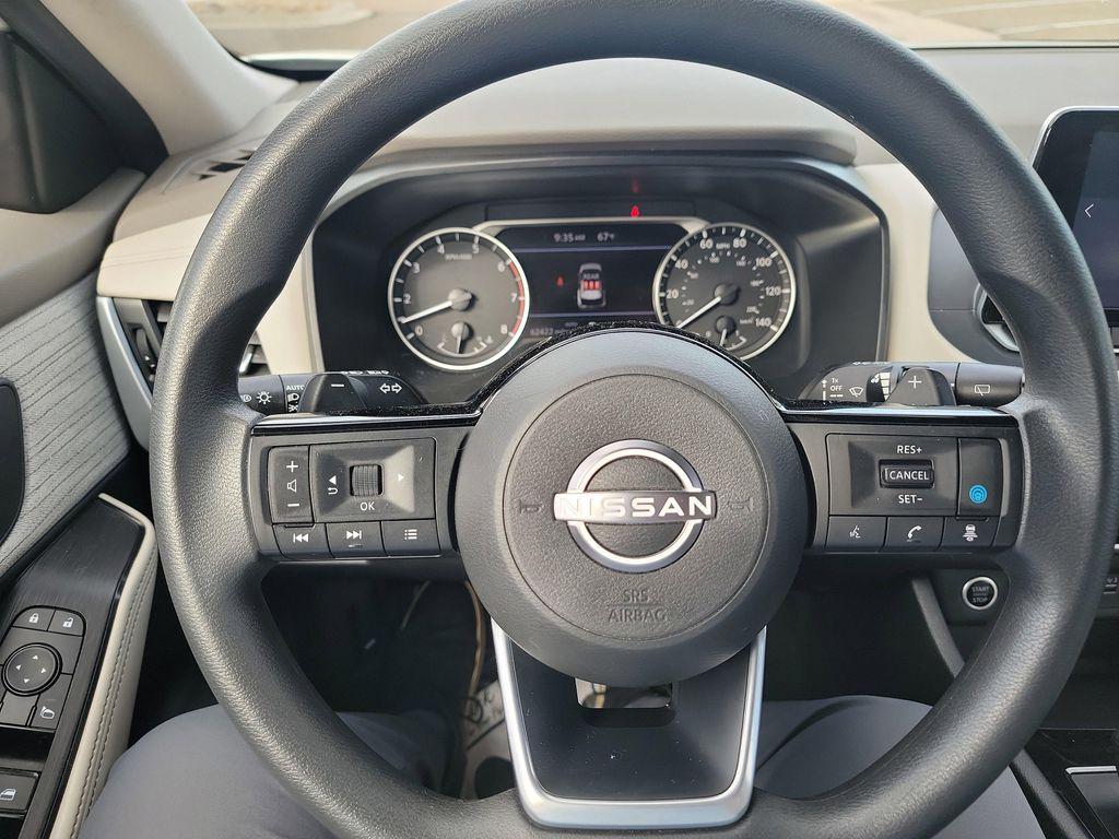 used 2023 Nissan Rogue car, priced at $24,995
