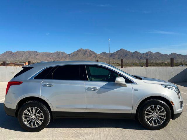 used 2018 Cadillac XT5 car, priced at $15,900