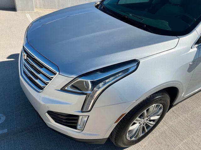 used 2018 Cadillac XT5 car, priced at $15,900