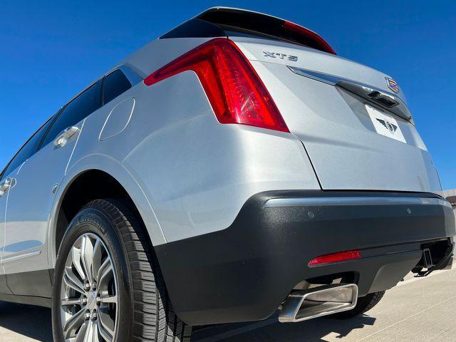 used 2018 Cadillac XT5 car, priced at $15,900