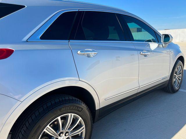 used 2018 Cadillac XT5 car, priced at $15,900