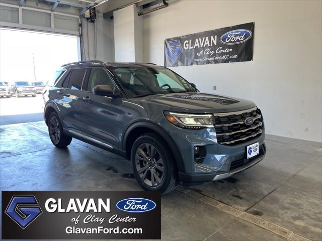 new 2025 Ford Explorer car, priced at $45,327
