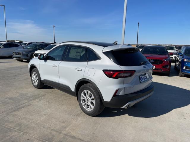 new 2025 Ford Escape car, priced at $33,618