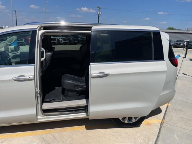 used 2021 Chrysler Pacifica car, priced at $27,601
