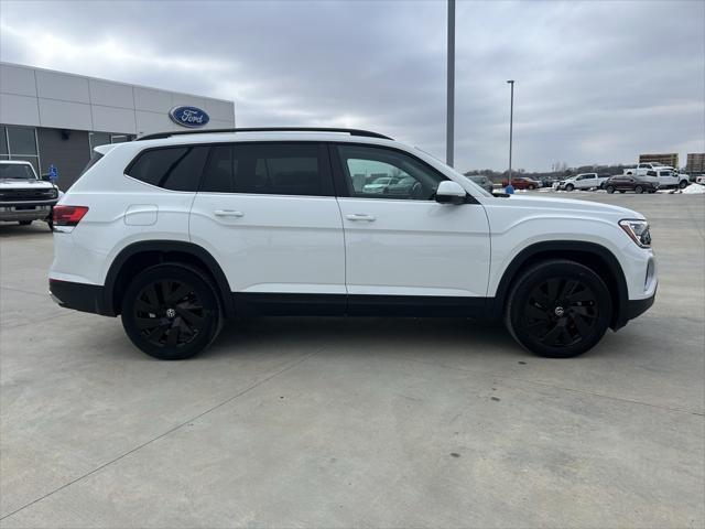 used 2024 Volkswagen Atlas car, priced at $39,995