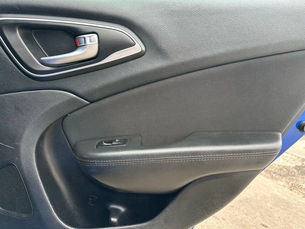 used 2015 Chrysler 200 car, priced at $3,900