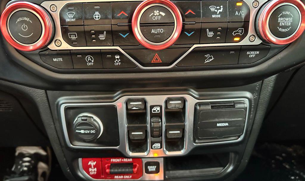 used 2020 Jeep Wrangler Unlimited car, priced at $32,900