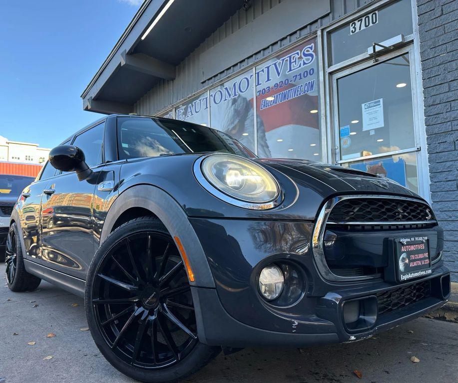 used 2015 MINI Hardtop car, priced at $10,900
