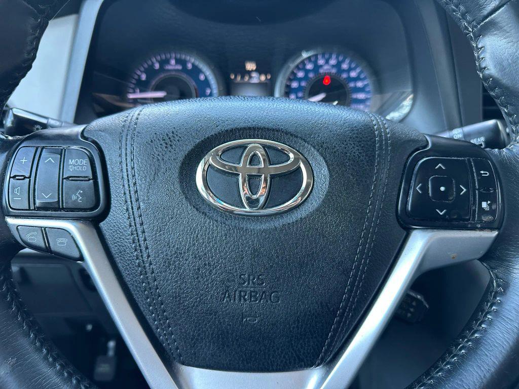 used 2016 Toyota Sienna car, priced at $9,900