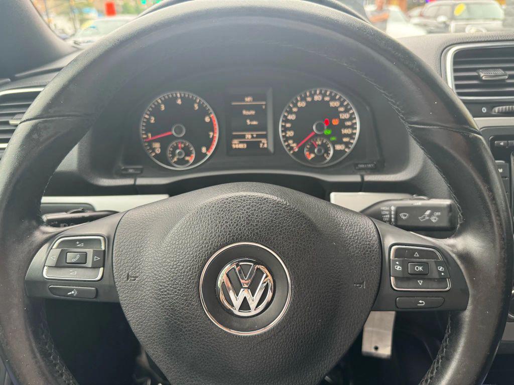 used 2012 Volkswagen Eos car, priced at $6,900