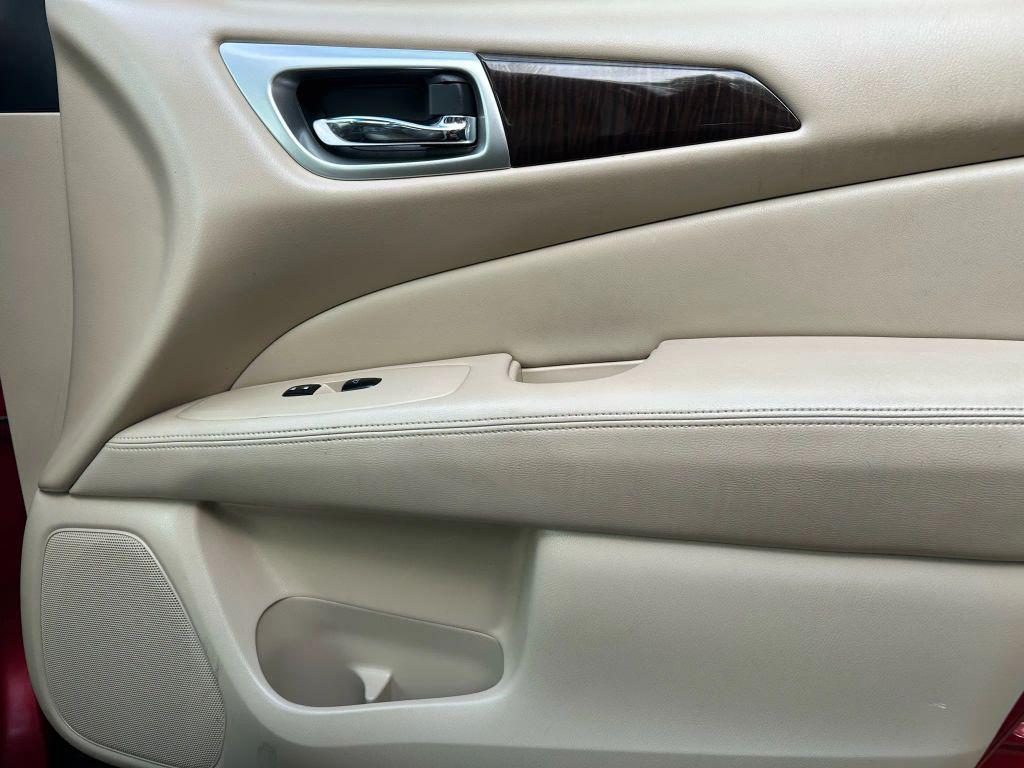 used 2016 Nissan Pathfinder car, priced at $9,900