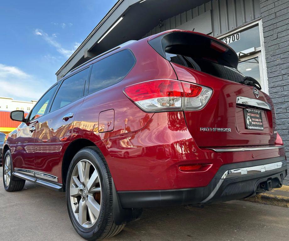 used 2016 Nissan Pathfinder car, priced at $9,900