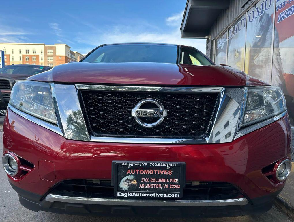 used 2016 Nissan Pathfinder car, priced at $9,900