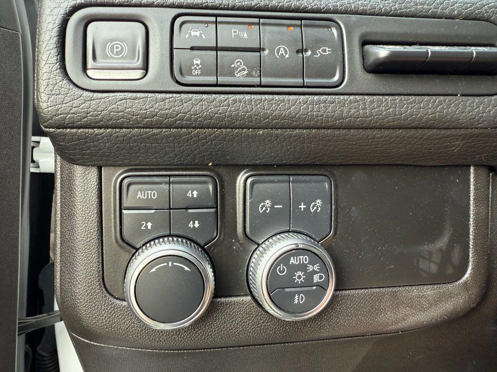 used 2021 GMC Yukon car, priced at $49,900