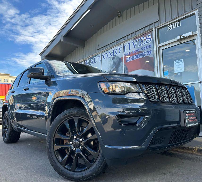 used 2018 Jeep Grand Cherokee car, priced at $17,500