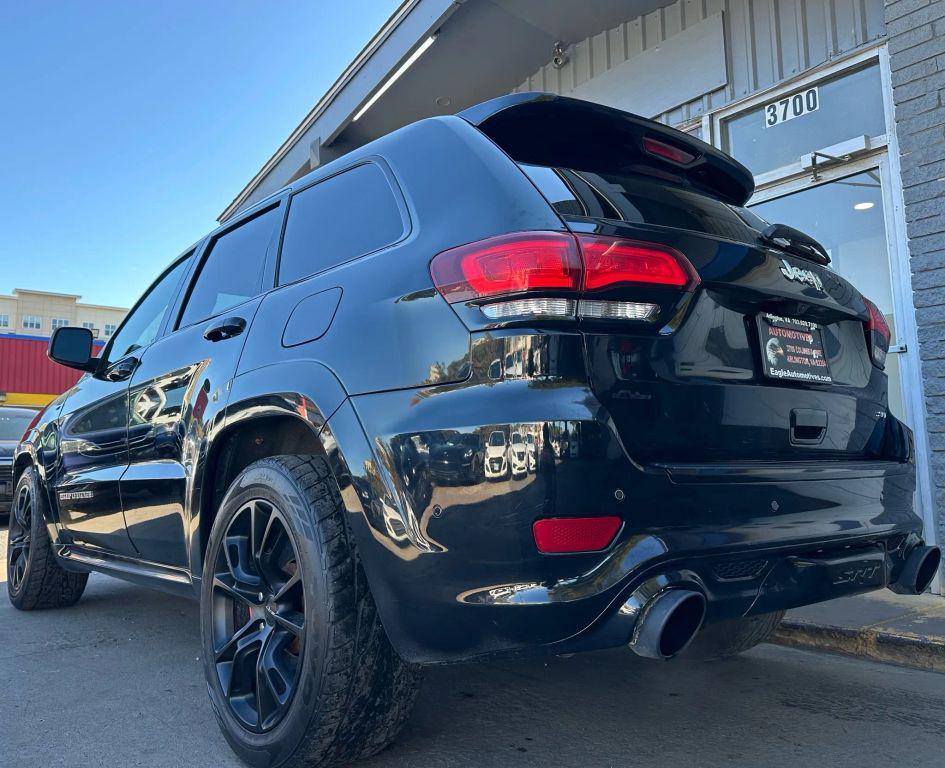 used 2017 Jeep Grand Cherokee car, priced at $29,900