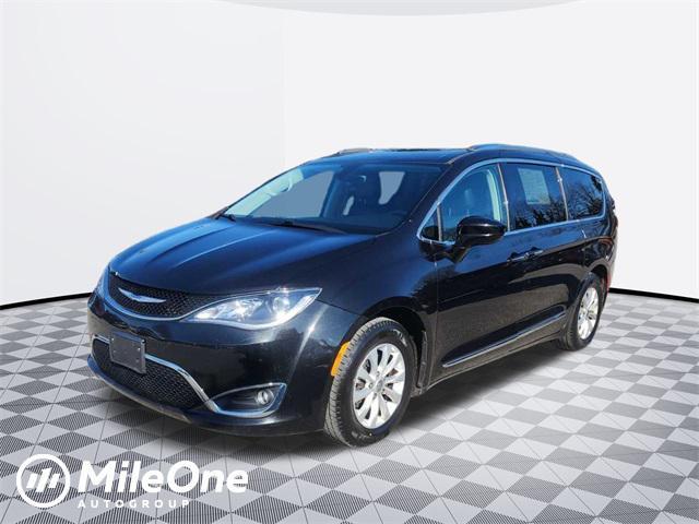 used 2018 Chrysler Pacifica car, priced at $18,800