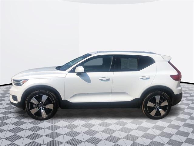 used 2021 Volvo XC40 car, priced at $30,297