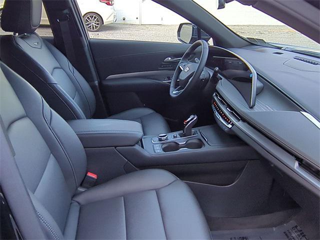 used 2025 Cadillac XT4 car, priced at $41,000