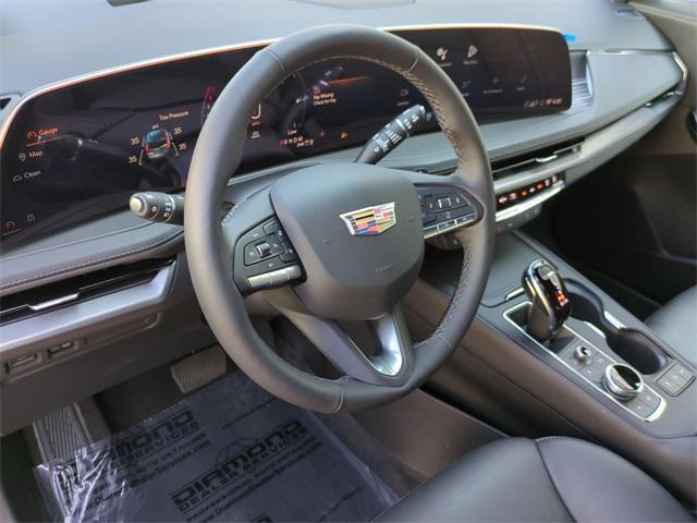 used 2025 Cadillac XT4 car, priced at $41,000