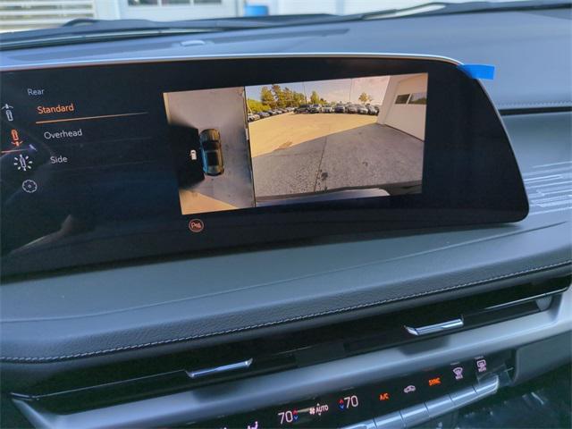 used 2025 Cadillac XT4 car, priced at $41,000