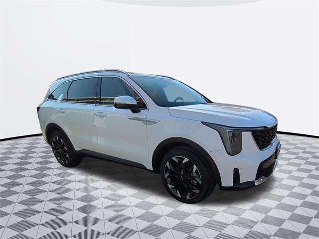 used 2024 Kia Sorento car, priced at $33,000