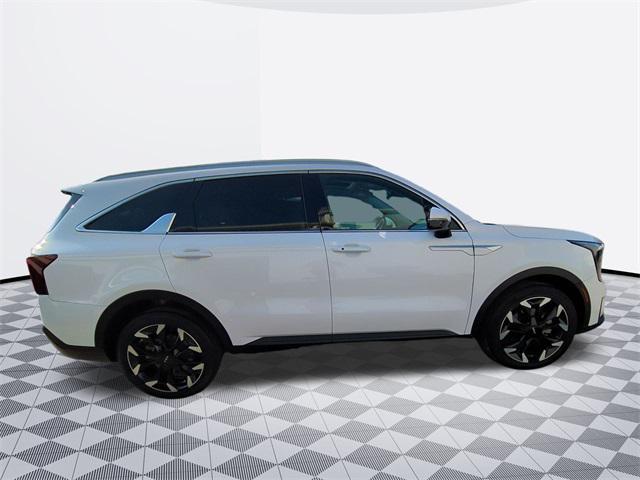 used 2024 Kia Sorento car, priced at $33,000