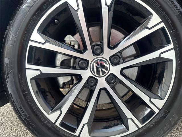 used 2024 Volkswagen Jetta car, priced at $22,400