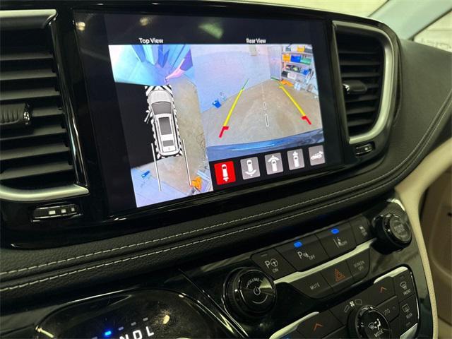 used 2022 Chrysler Pacifica Hybrid car, priced at $33,000