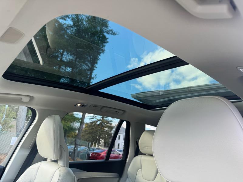 used 2016 Volvo XC90 car, priced at $15,995