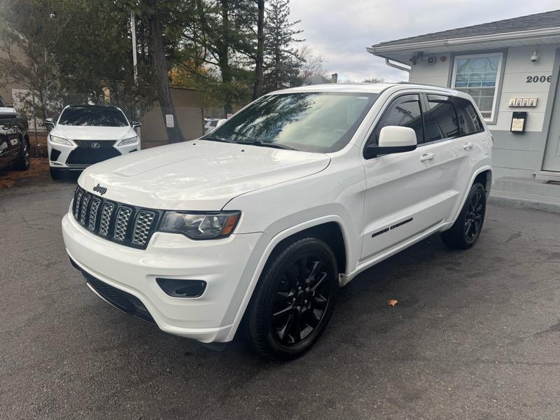 used 2021 Jeep Grand Cherokee car, priced at $19,995